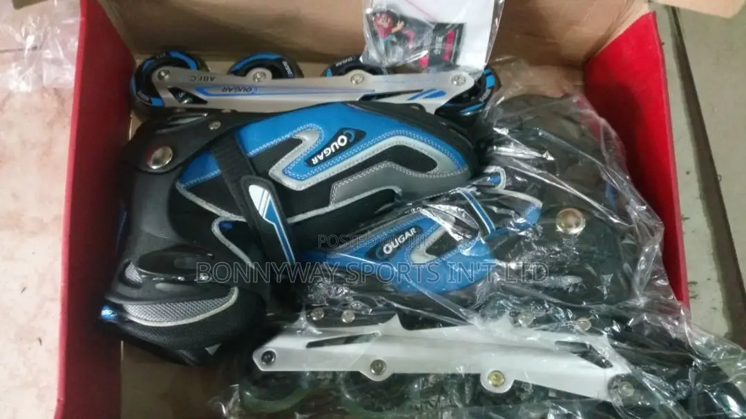 Professional 4 Wheel State Shoe