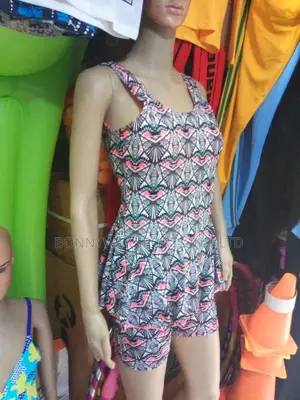 Ladies Swim Tronks