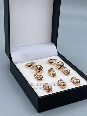 Simple Luxury Men’S Cuff Links Set