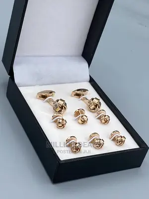 Simple Luxury Men’S Cuff Links Set