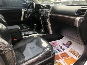 Toyota 4-Runner SR5 Premium 4dr SUV 4WD (4.0L 6cyl 5A) 2014 Silver