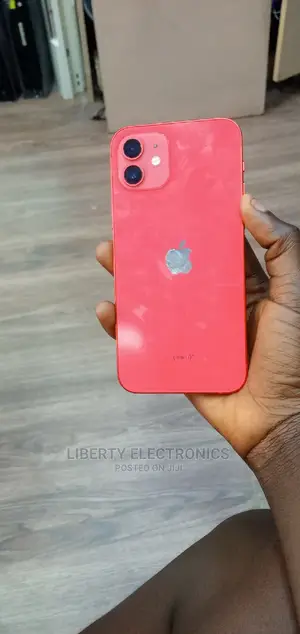 Apple iPhone 12 64 GB Red