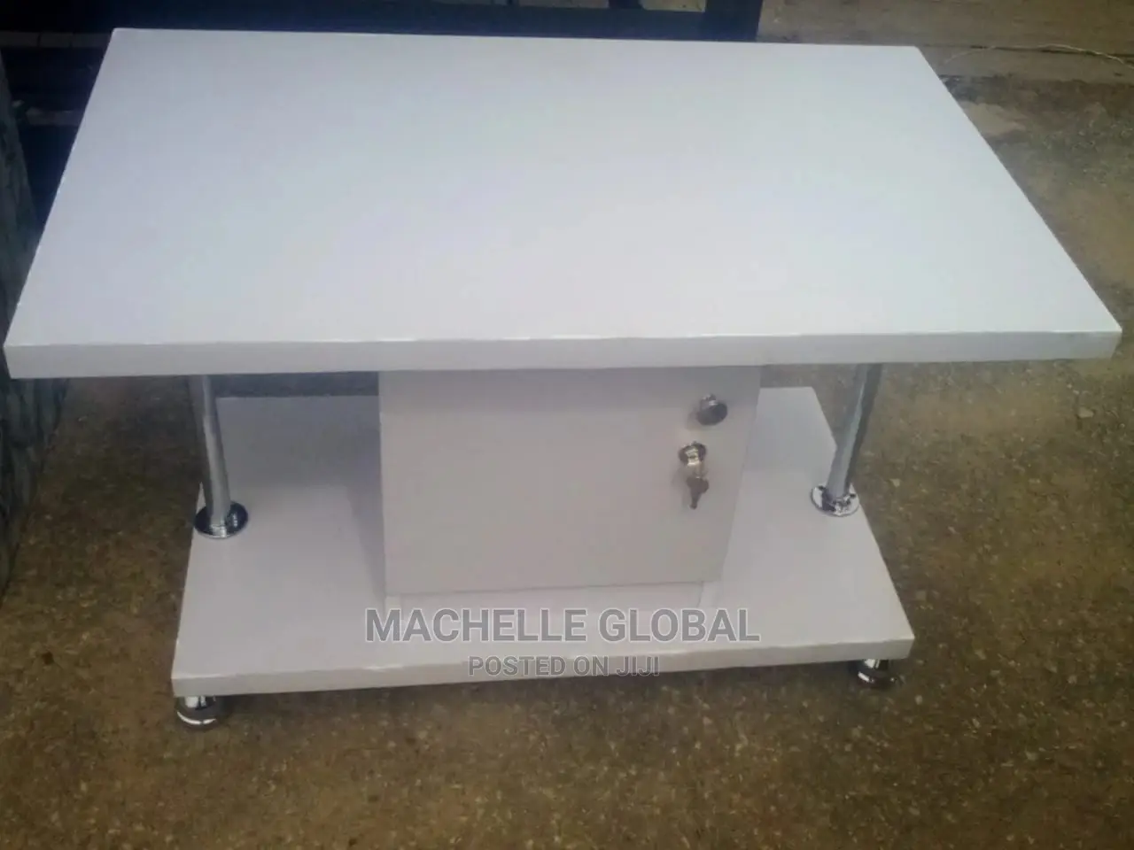 High Quality Table