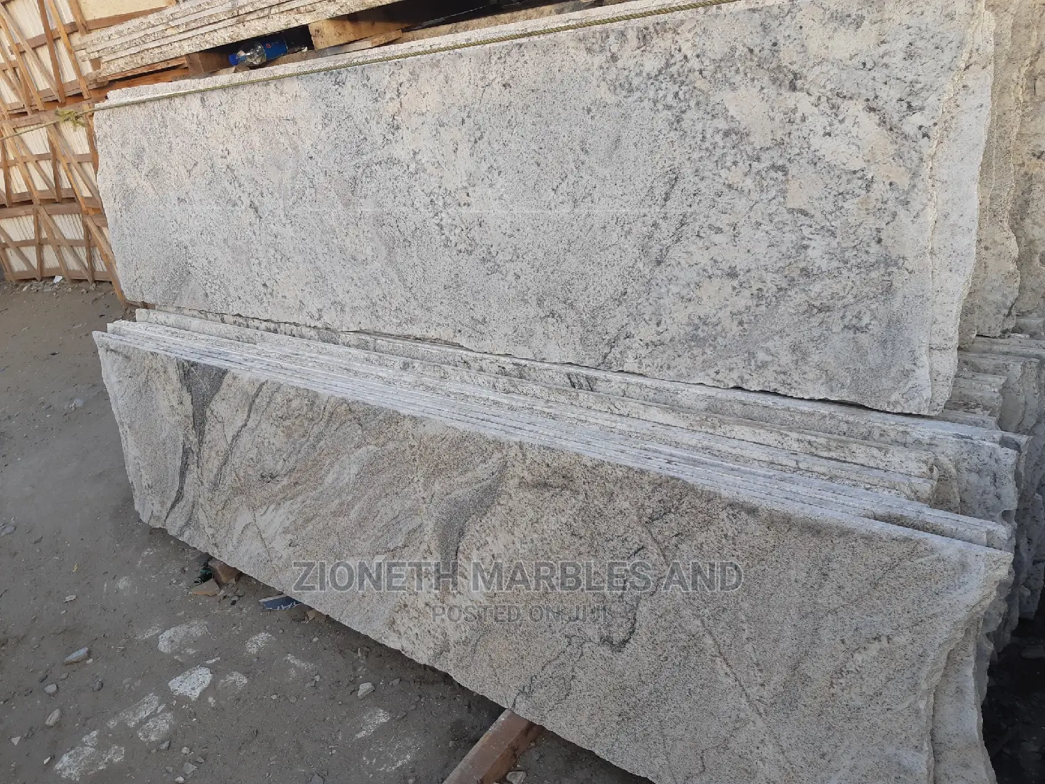 Indian Champagne Gold Granite Slab