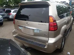 Lexus GX 470 Sport Utility 2006 Gold