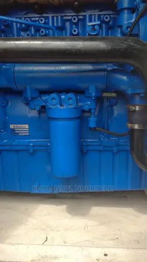 350kva U.K Used 2800series Perkins Soundproof Generator