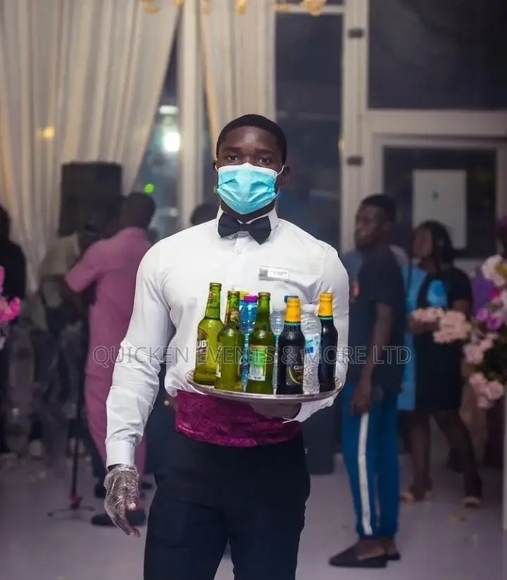 Stewards, Waiters And Ushers Service's