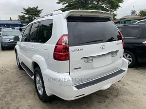 Lexus GX 470 Sport Utility 2006 White