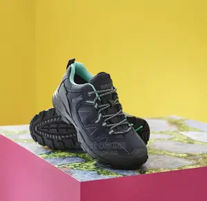 MP: Regatta Edgepoint Mid Wp Hiking Boot