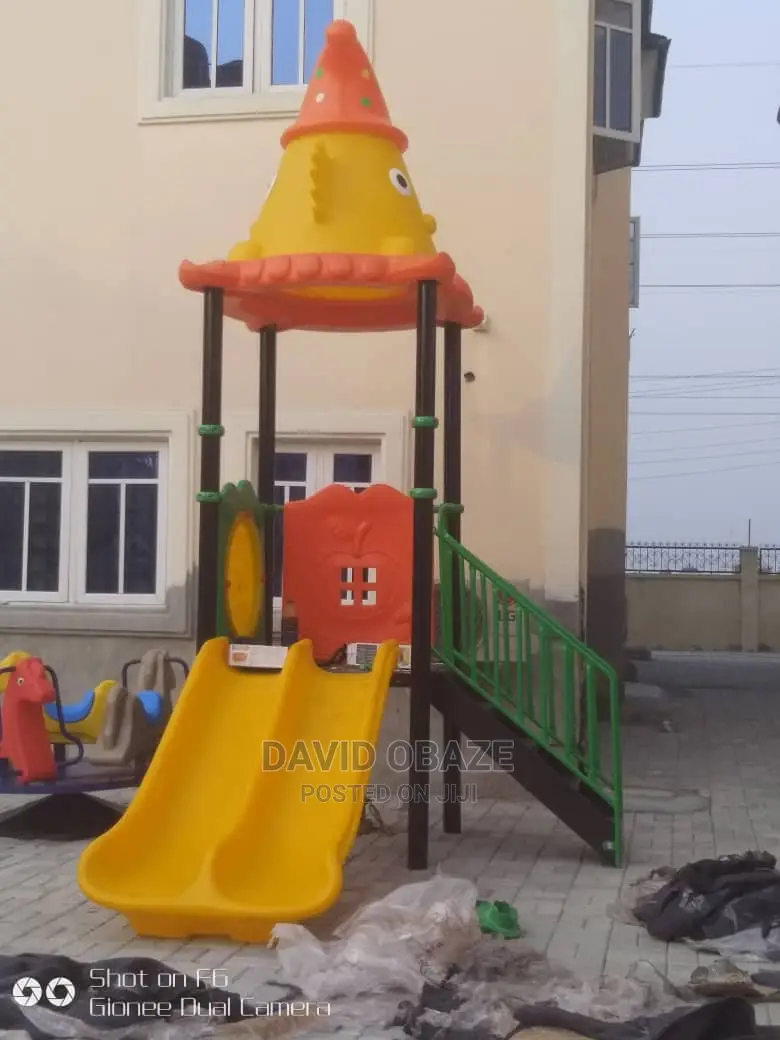 PLAYSYSTEM Playground Equipment