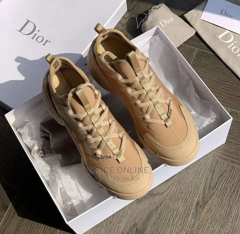 MP: Dior Black D-Connect Neoprene Sneaker