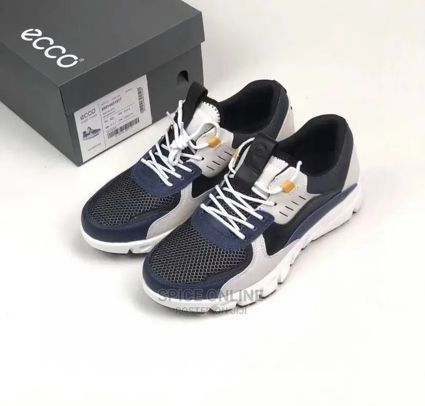 Mp: Ecco M Biom Sneakers