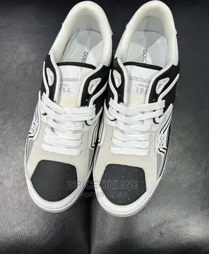 MP: Dolce Gabbana Daymaster Sneakers