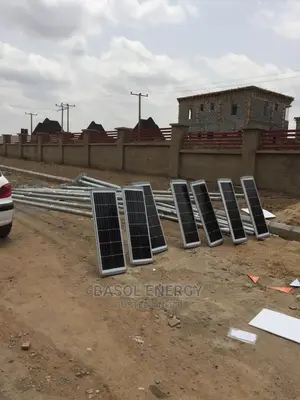 All-in-One 60 Watts Solar Street Light