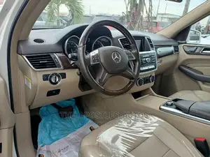 Mercedes-Benz M Class ML 350 4Matic 2012 White