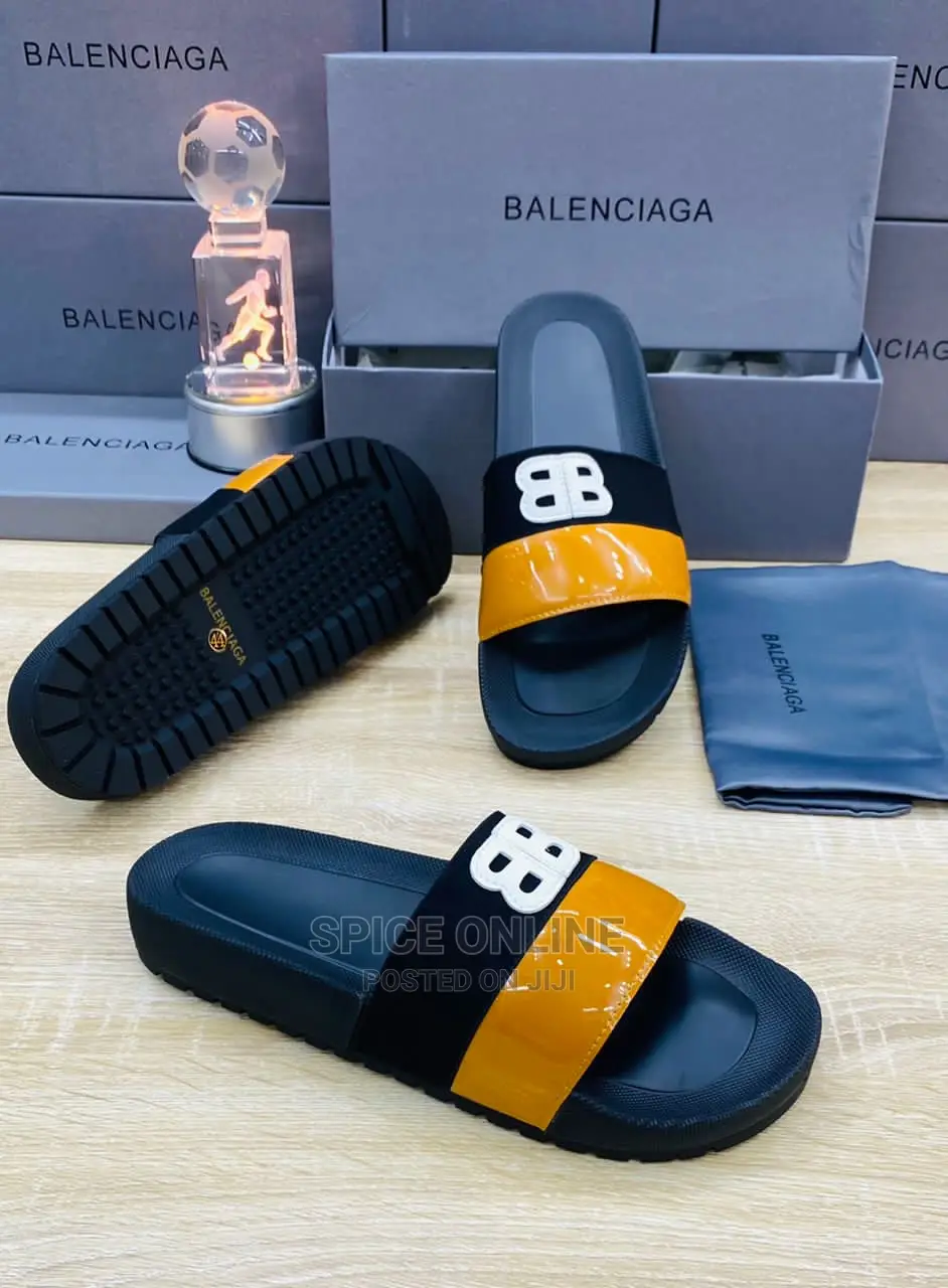 MP: Balenciaga Slides