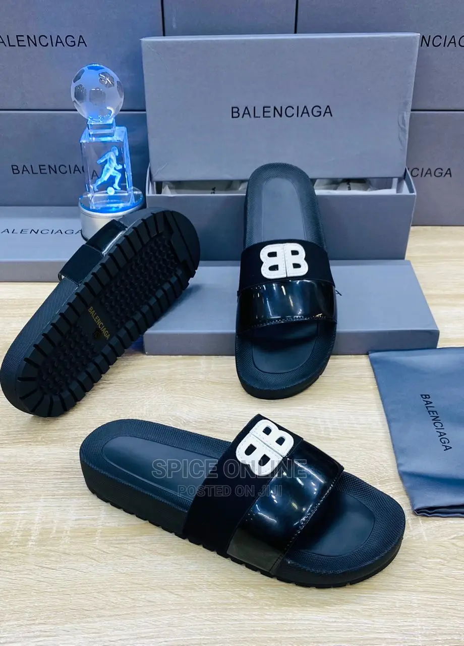 MP: Balenciaga Slides