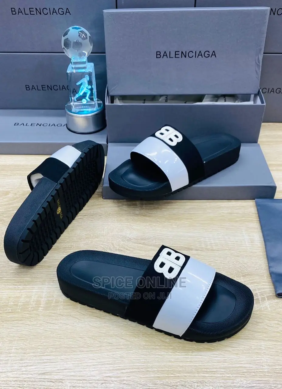 MP: Balenciaga Slides