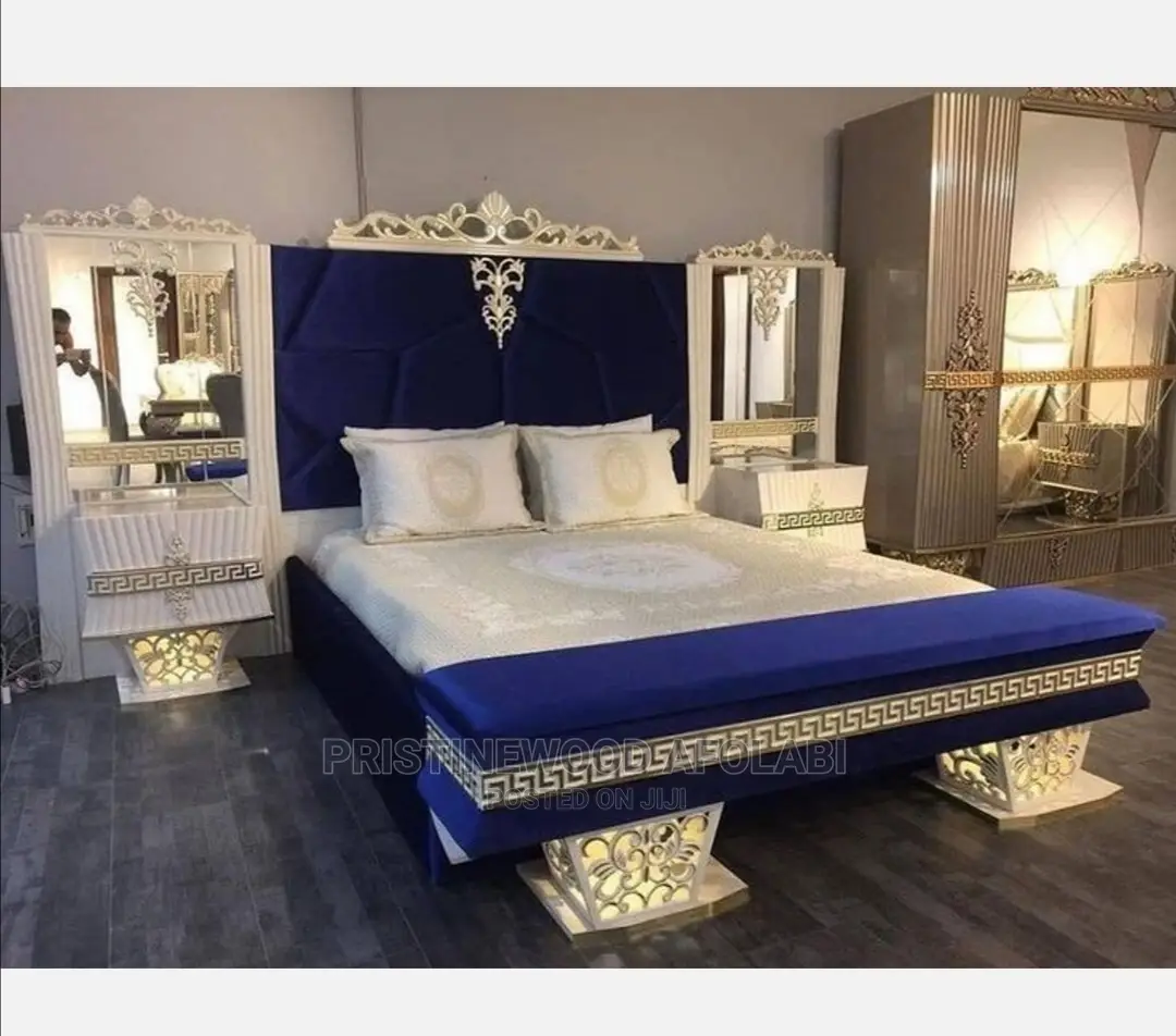 Pristine Wood Design Royal Bed