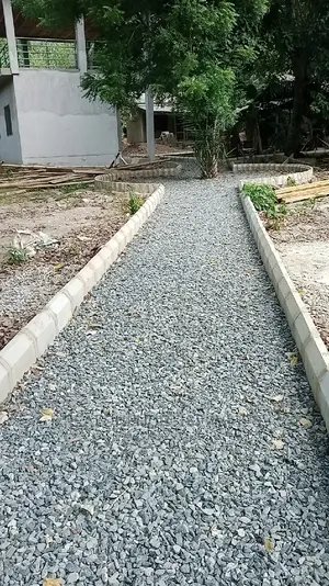 KERBS (Curbs)