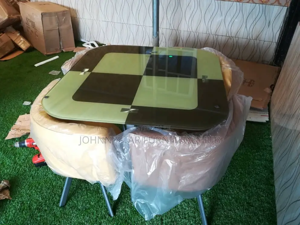 Glass Restaurant Table With 4 Chairs