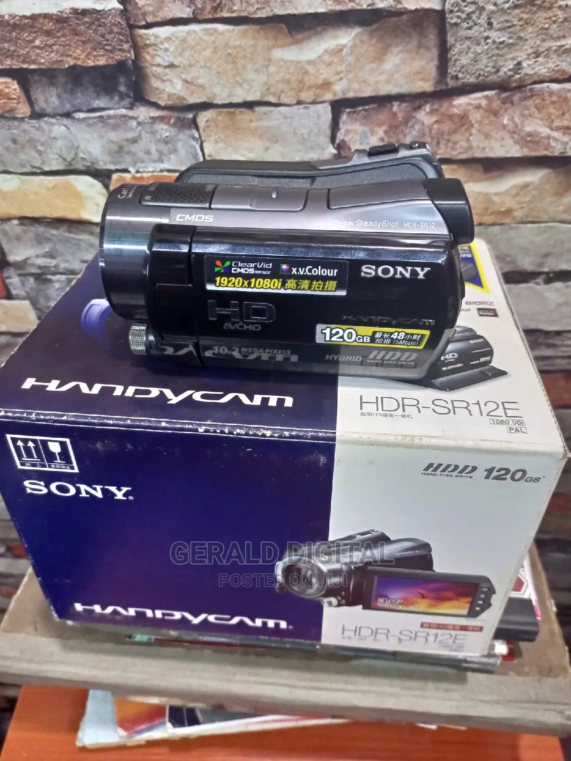 This Is Sony Video Handycam HDR-Sr12 Very Clean Sharp Camera
