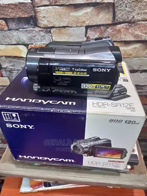 This Is Sony Video Handycam HDR-Sr12 Very Clean Sharp Camera