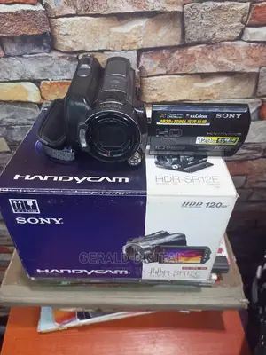 This Is Sony Video Handycam HDR-Sr12 Very Clean Sharp Camera