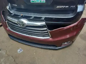Highlander 2015 Model Complete Front Bumper