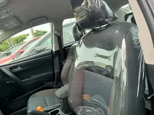 Toyota Corolla 2017 Silver
