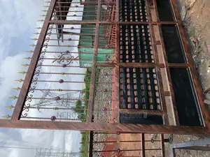 18ft X 9 Rolling Gate