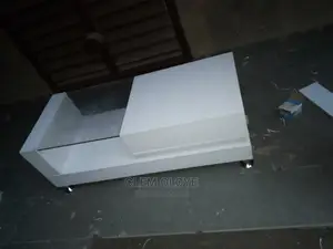 Standard Center Table