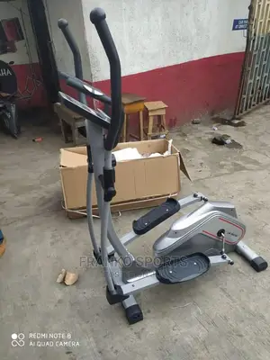 Cross Trainer Machine