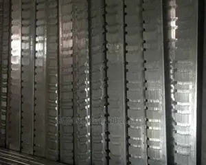 Profile Hanger