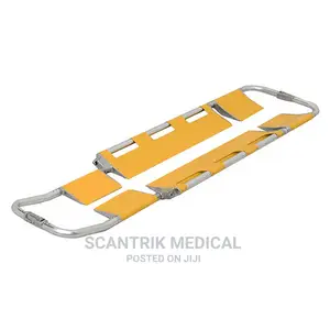 Strong and Sturdy Medical Plastic Scoop Stretcher