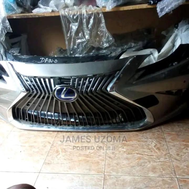 Lexus ES 350 2018 Conversion