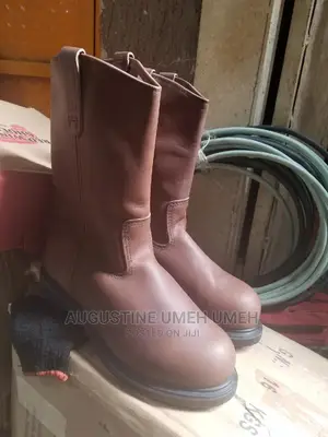 Red Wings Sefety Boots