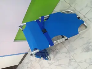 Lightweight Emergency Folding Stretcher