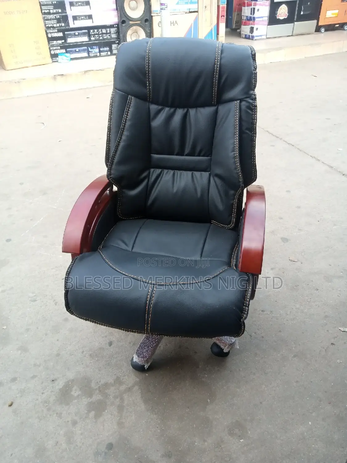 Executive Office Chair Declining Swivel