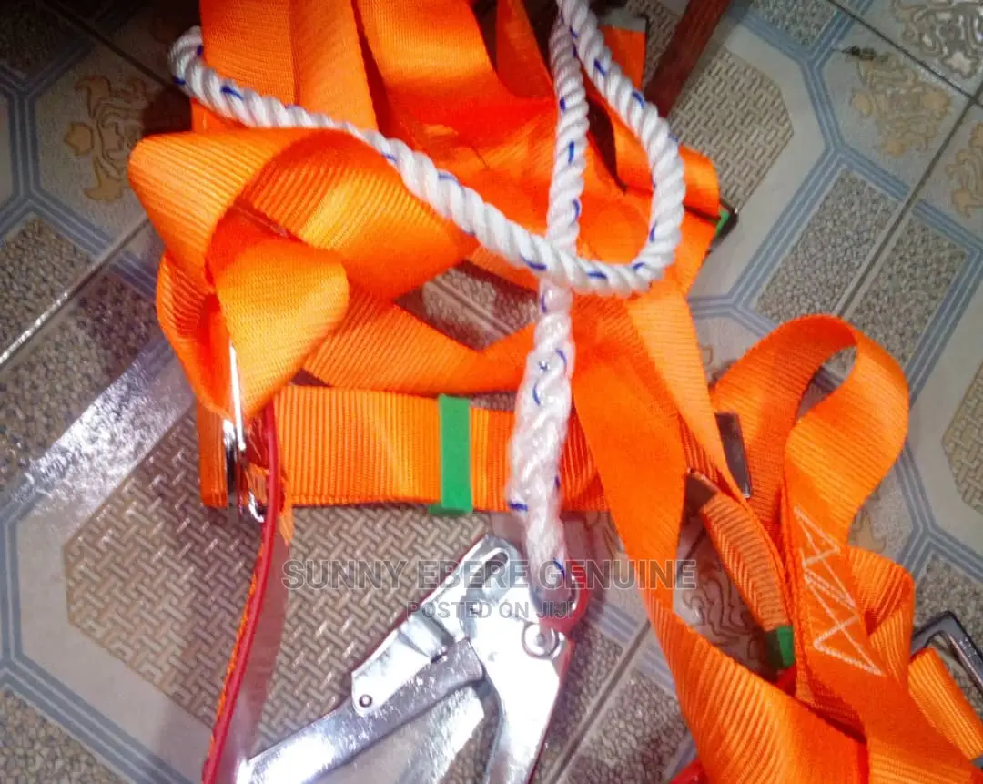 SAFETY HARNESSES, Safety Harness