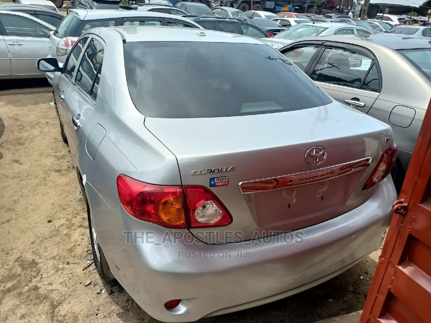 Toyota Corolla 2010 Silver