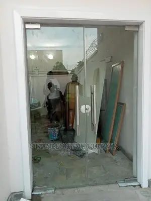 Swing Door Classic At