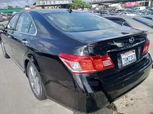 Lexus ES 350 2011 Black