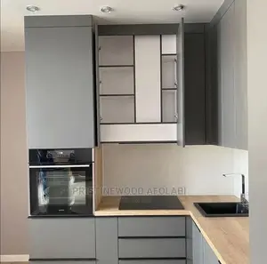 Pristine Wood Design Kitchen Cabinets