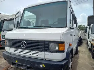 Mercedes-Benz Tourismo 1999 White