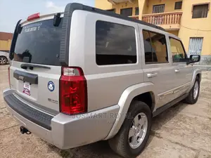Jeep Commander Sport 4WD 2010 Silver
