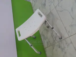 Shower Chair Without Backrest