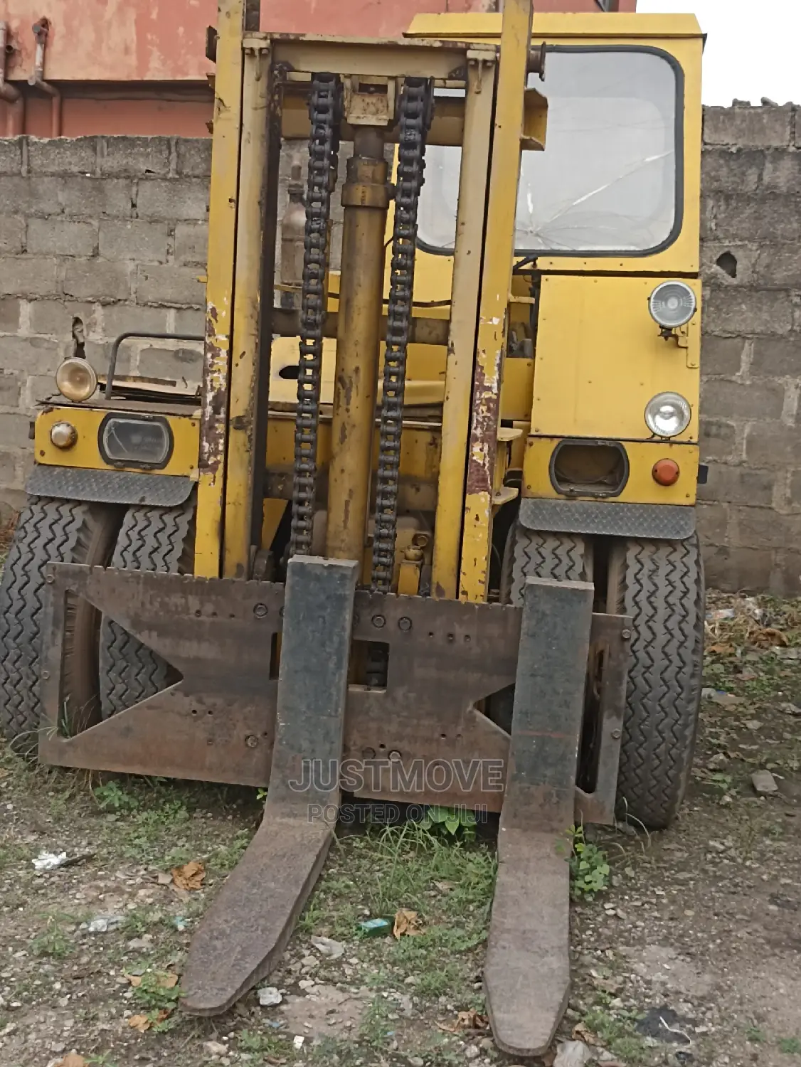 10 Tons Forklift for Hire