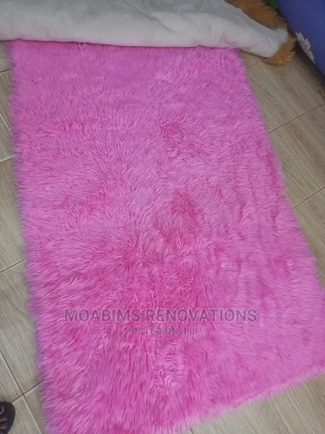 Fluffy 4by6 Fur Rugs