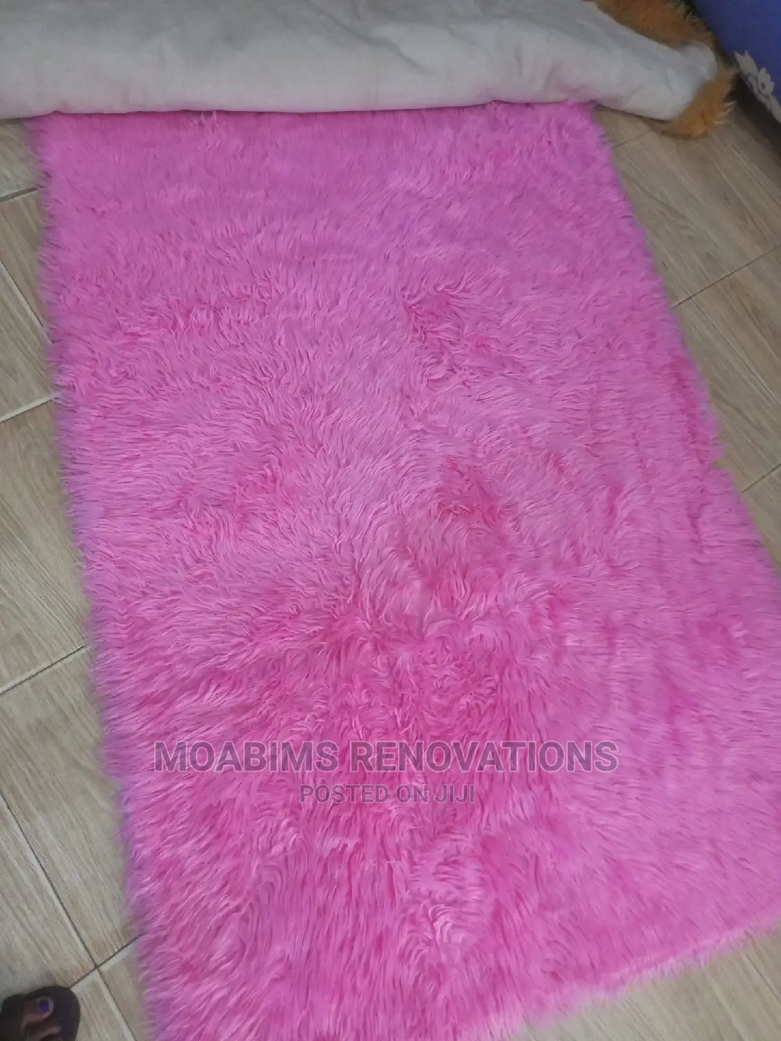 Fluffy 4by6 Fur Rugs